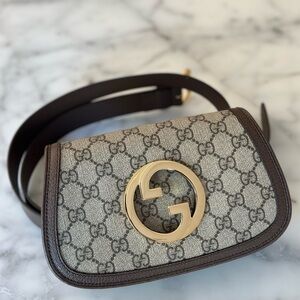 💕 SOLD 💕Gucci blonde belt bag crossbody GUCCI  Blondie GG Canvas Belt Bum Bag